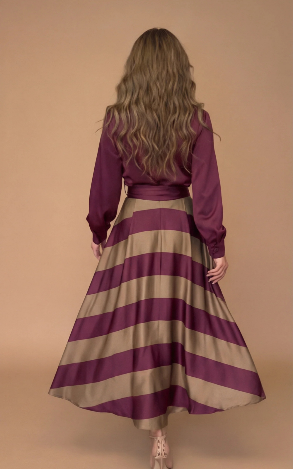 Romy™ | Elegancka Pasiasta Sukienka Maxi